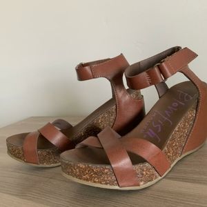 Blowfish Sandal Wedge Size 7